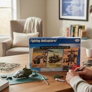 Fighting Helicopters Three Model Set AH-64 Apache/ AH-1W Super Cobra/UH-1B "Huey